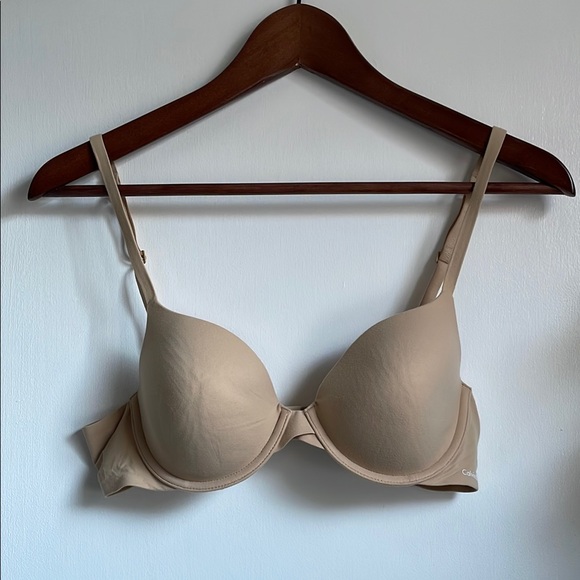 Calvin Klein Women's Tan Bra - Picture 1 of 6